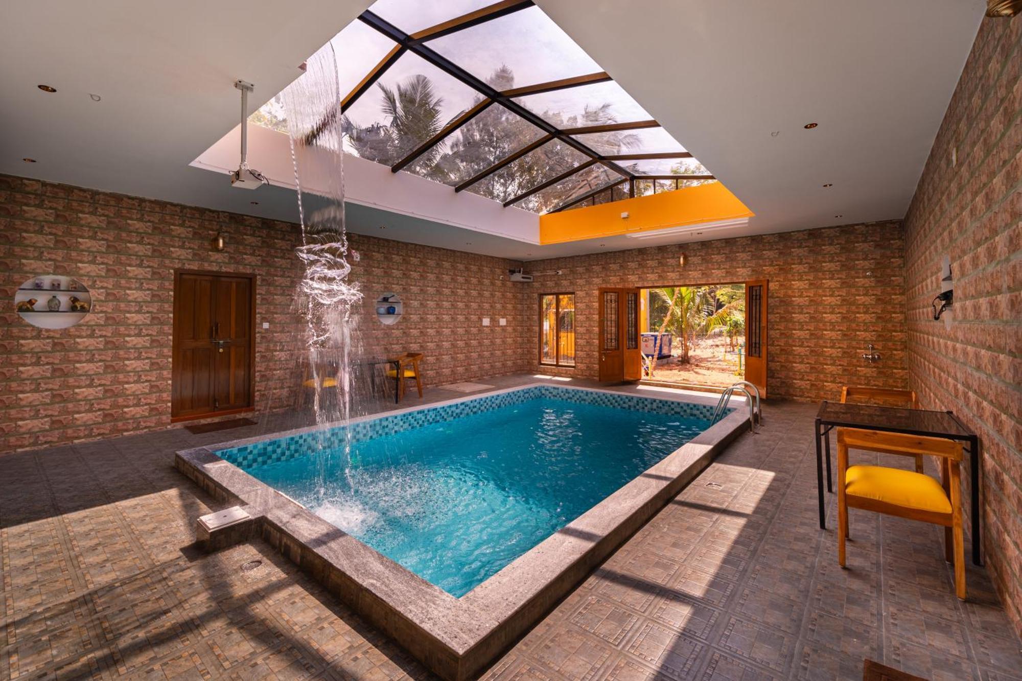 Teak Leaf Gateway Villa With Swimming Pool Indoor Games Kālapettai Exterior foto