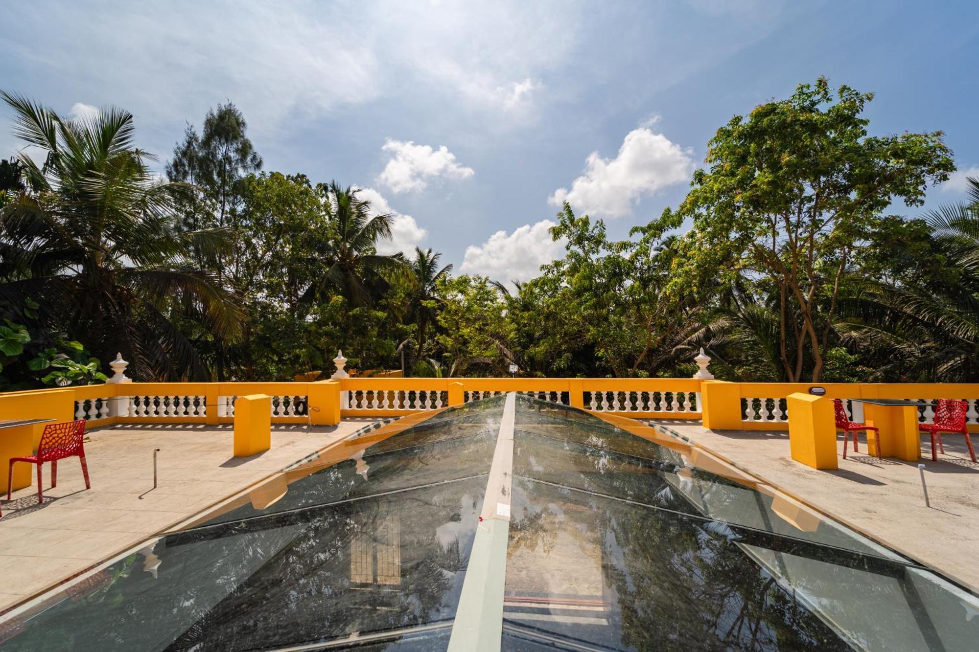 Teak Leaf Gateway Villa With Swimming Pool Indoor Games Kālapettai Exterior foto