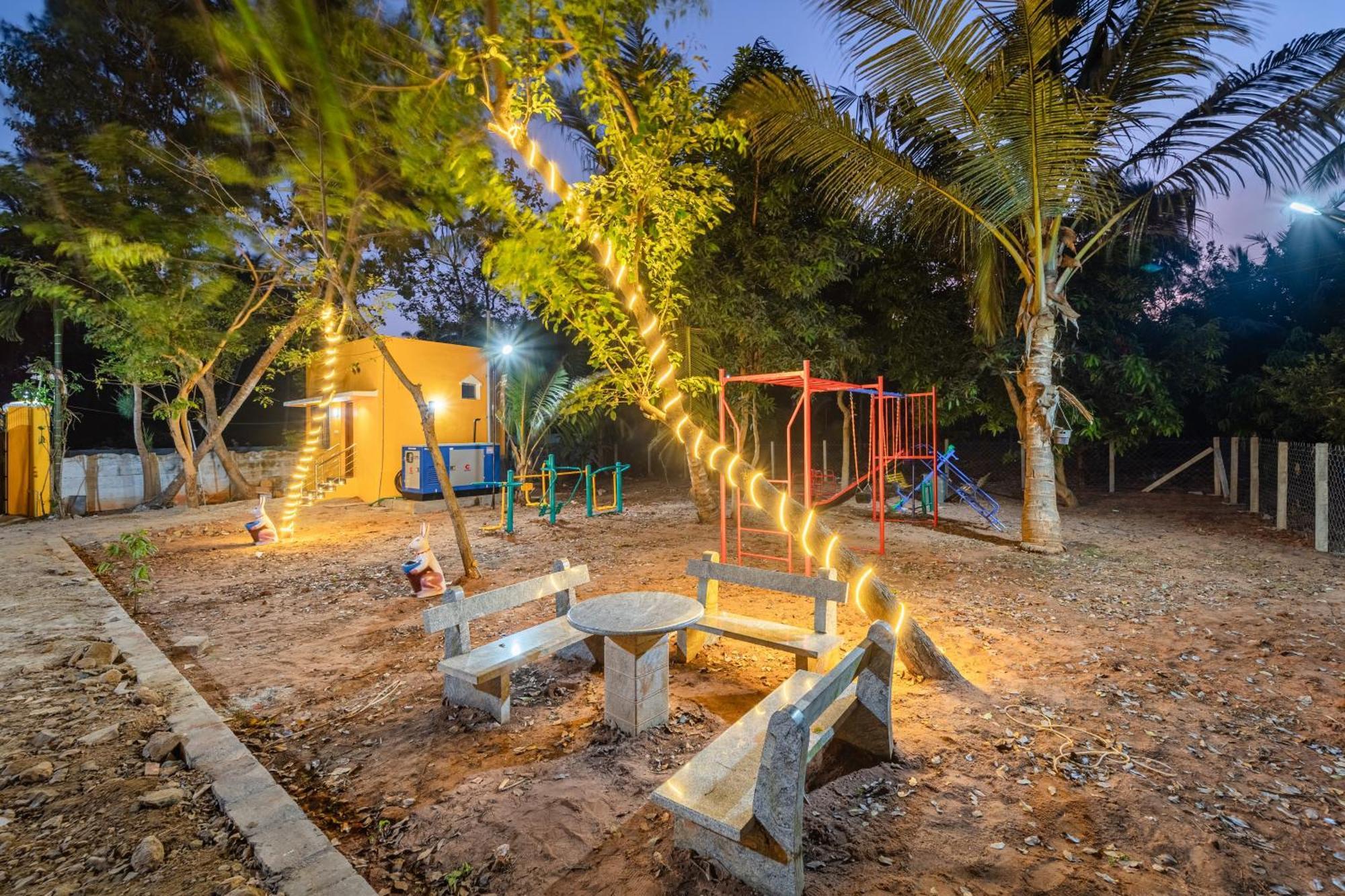 Teak Leaf Gateway Villa With Swimming Pool Indoor Games Kālapettai Exterior foto